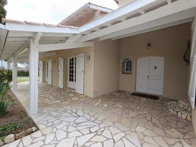 Vente Maison 4 pièces 169.87 m2 Labastide Saint Pierre