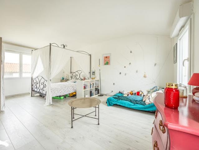 Vente Maison 5 pièces 160 m2 Aigrefeuille d'Aunis