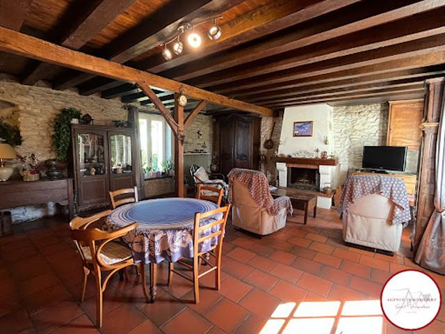 Vente Maison 4 pièces 160 m2 Ineuil