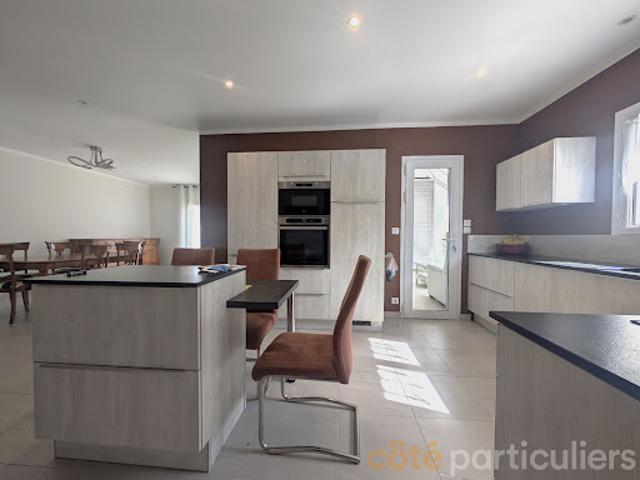 Vente Maison 4 pièces 160 m2 Luc la Primaube