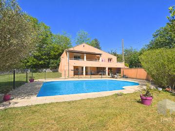 Vente Maison 4 pièces 160 m2 Le Teil