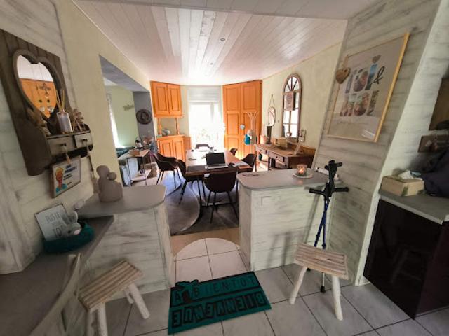Vente Maison 4 pièces 160 m2 Saint Aubin de Blaye