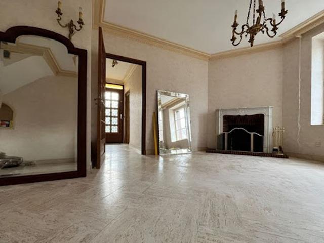 Vente Maison 4 pièces 160 m2 Seigy