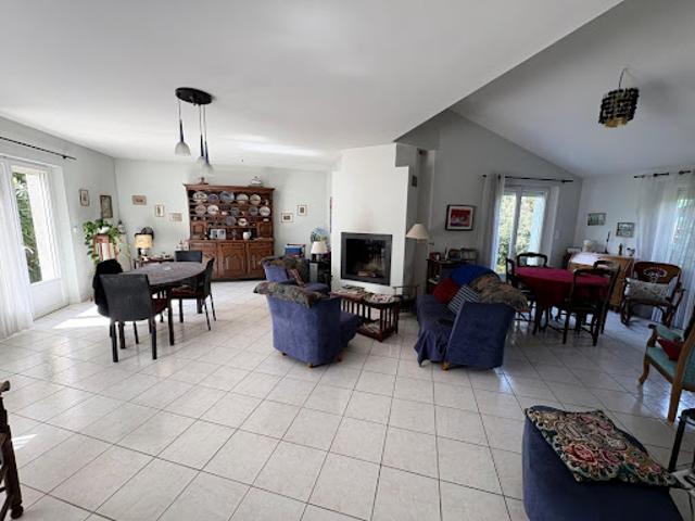 Vente Maison 4 pièces 160.02 m2 Colomiers