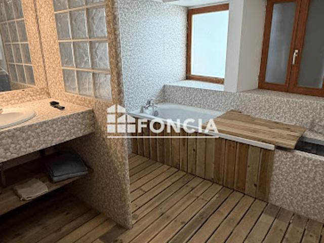 Vente Maison 4 pièces 161 m2 Feigères