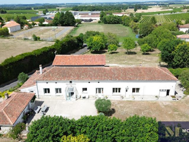 Vente Maison 4 pièces 162 m2 Barret