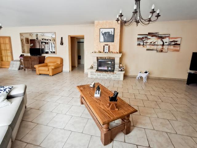 Vente Maison 4 pièces 162 m2 Maintenon
