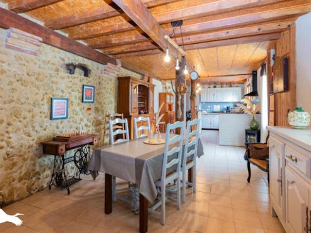 Vente Maison 4 pièces 162 m2 Crastes