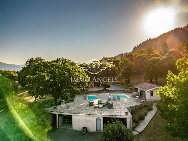Vente Maison 4 pièces 163 m2 Saint Pons de Thomières