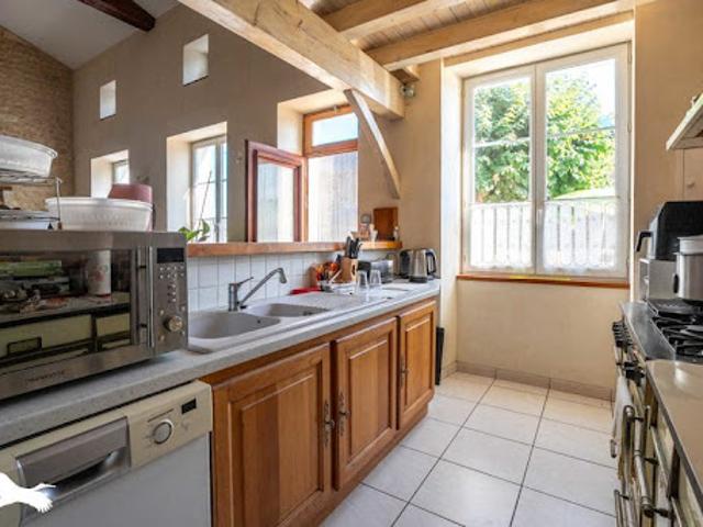 Vente Maison 4 pièces 175 m2 Mirambeau