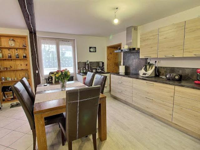 Vente Maison 4 pièces 175 m2 Saint eusebe