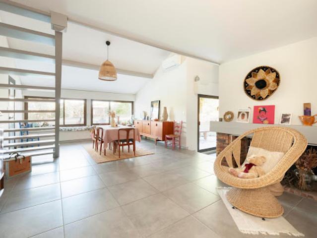 Vente Maison 5 pièces 175 m2 Saint Pierre du Mont