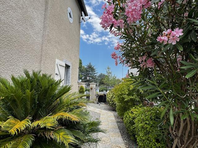 Vente Maison 4 pièces 176 m2 Montaut