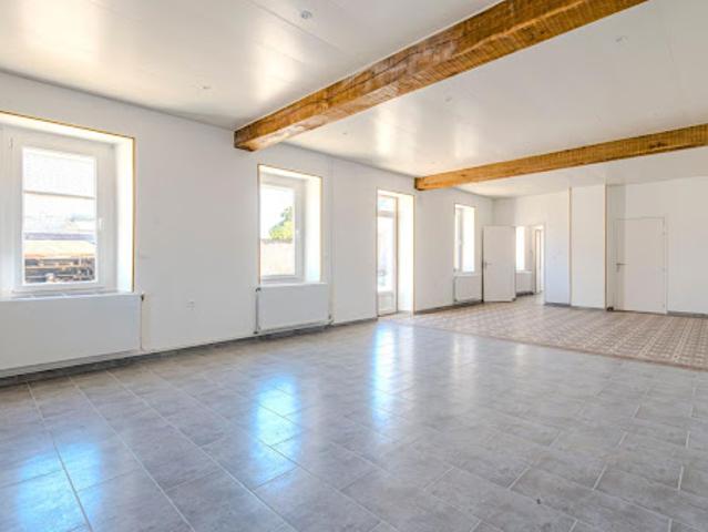 Vente Maison 4 pièces 178 m2 Mâchecourt