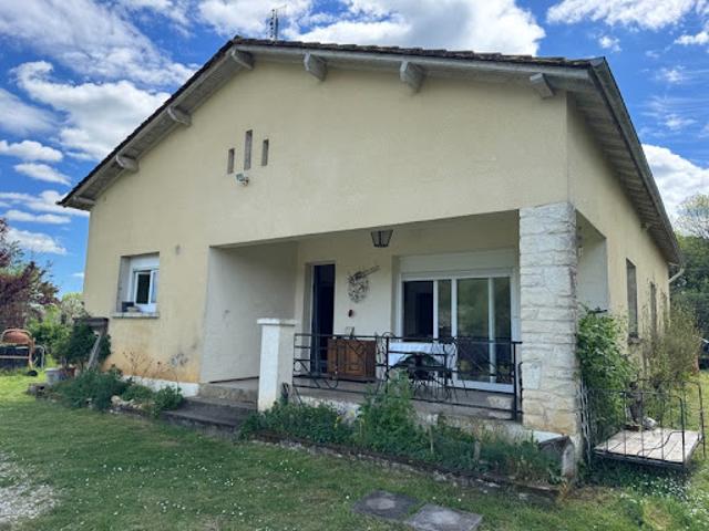 Vente Maison 4 pièces 135 m2 Thenon