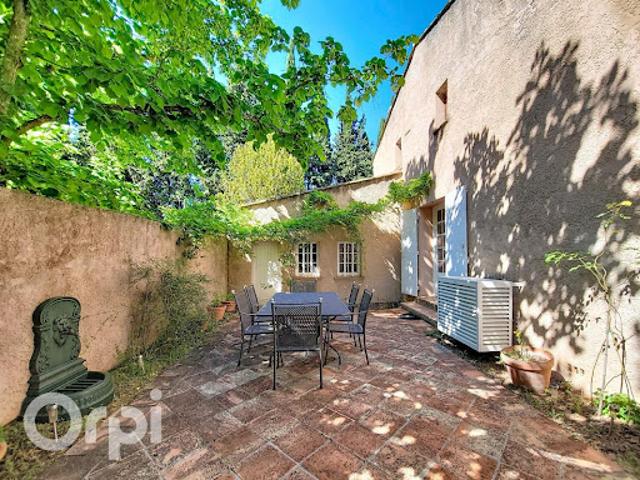 Vente Maison 4 pièces 172 m2 Le Beausset