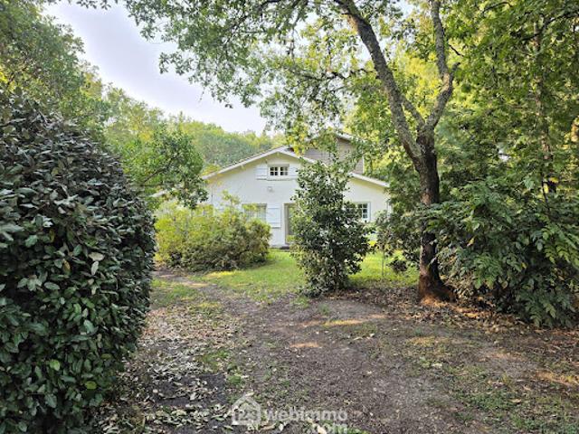 Vente Maison 4 pièces 172 m2 Le Pian Médoc