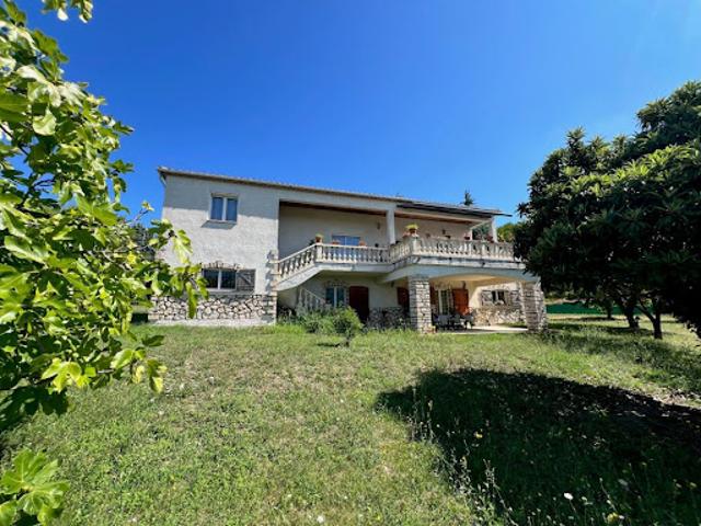 Vente Maison 4 pièces 172.26 m2 Barjac