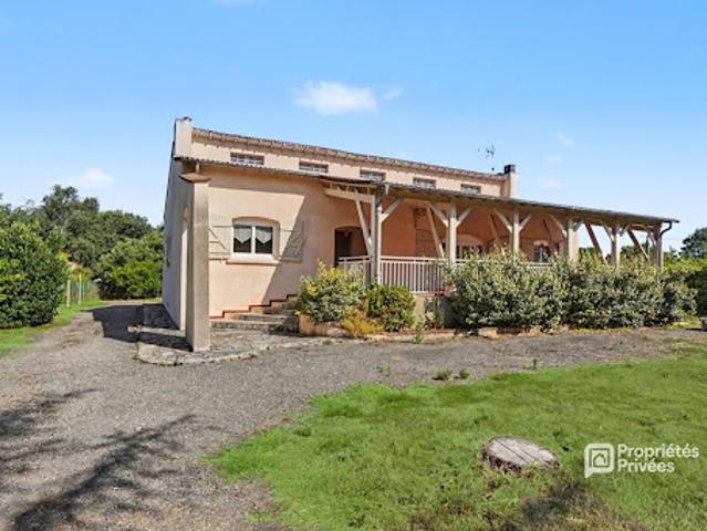 Vente Maison 4 pièces 185 m2 Bouloc
