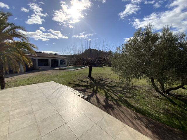 Vente Maison 4 pièces 180 m2 Saint Maurice de Cazevieille