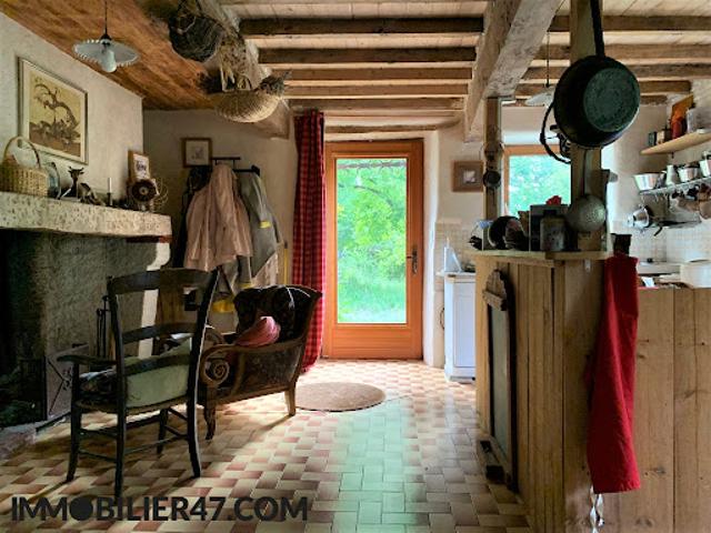 Vente Maison 4 pièces 180 m2 Saint Sardos