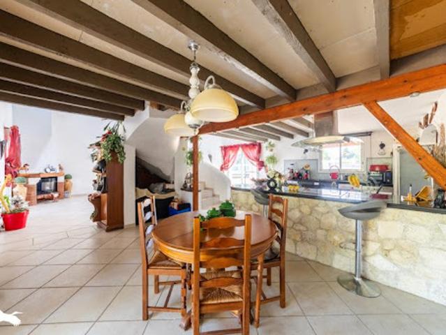 Vente Maison 4 pièces 182 m2 Valence D Agen