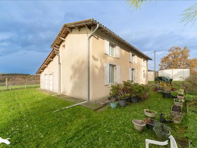 Vente Maison 4 pièces 196 m2 Cavignac