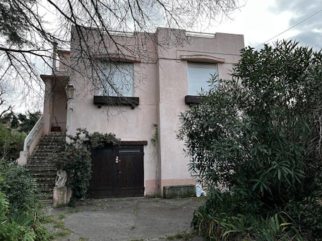 Vente Maison 4 pièces 190 m2 Marseille 12ème