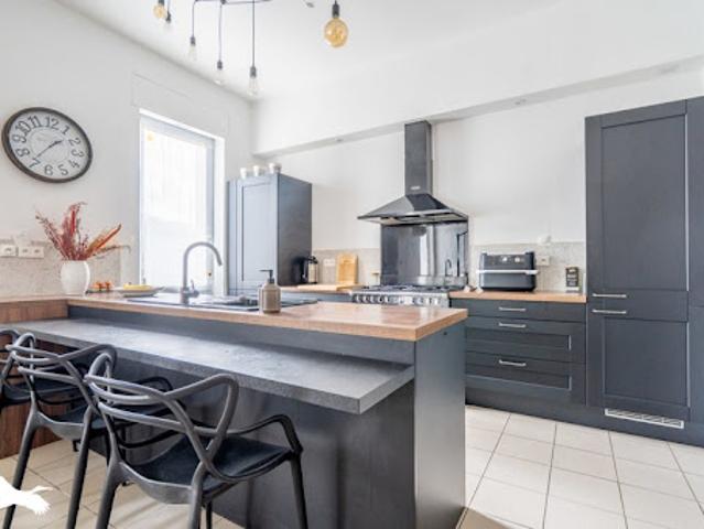 Vente Maison 4 pièces 190 m2 Castelnau de Médoc