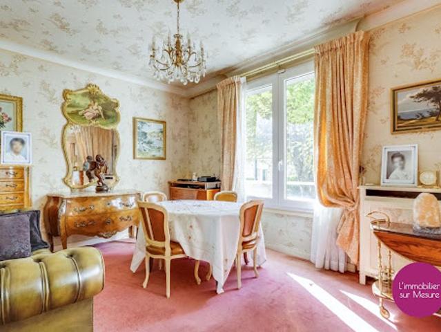 Vente Maison 4 pièces 200 m2 La Varenne Saint Hilaire