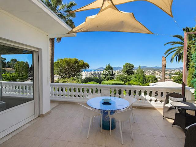 Vente Maison 4 pièces 200 m2 Le Cannet