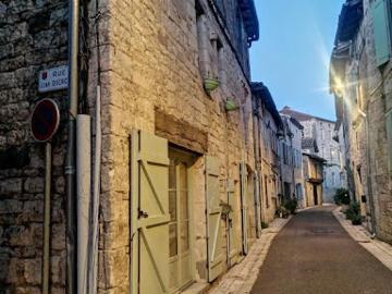 Vente Maison 4 pièces 218 m2 Montpezat de Quercy