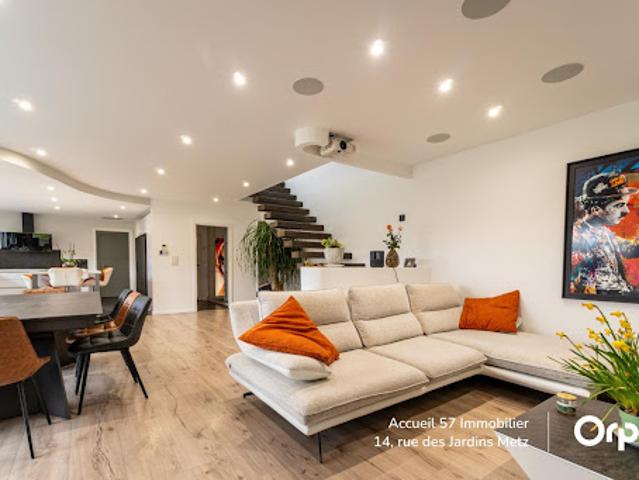 Vente Maison 4 pièces 227.61 m2 Semécourt