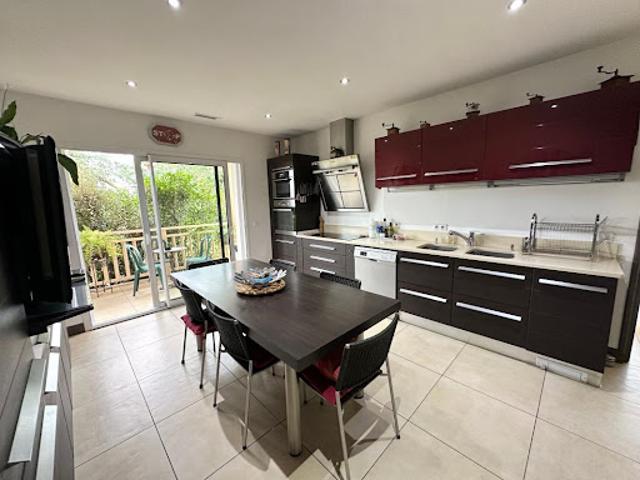 Vente Maison 4 pièces 230 m2 Tosse