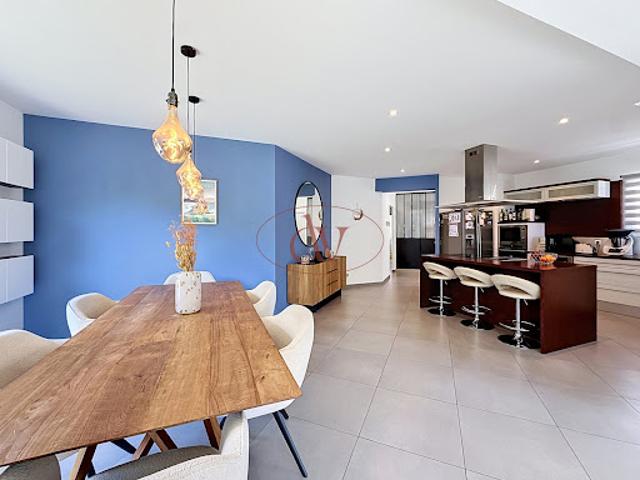 Vente Maison 4 pièces 256 m2 Elne