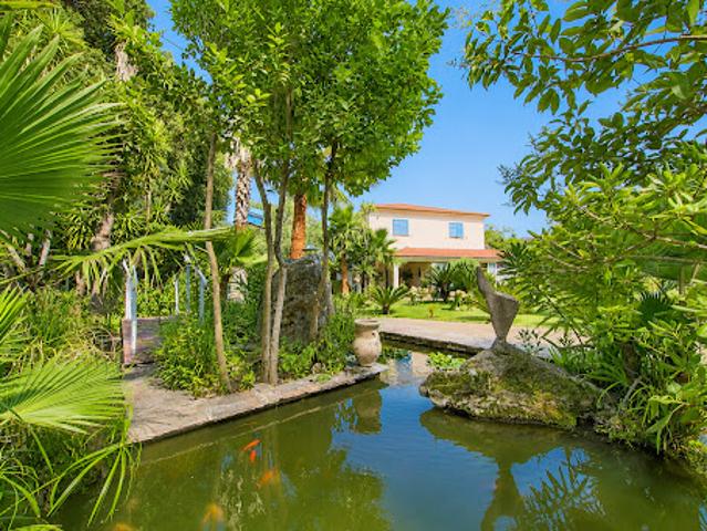 Vente Maison 4 pièces 250 m2 Lucciana