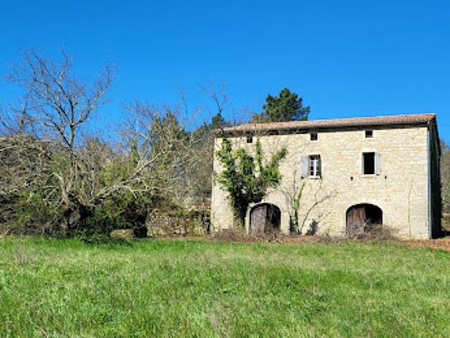 Vente Maison 4 pièces 300 m2 Joyeuse