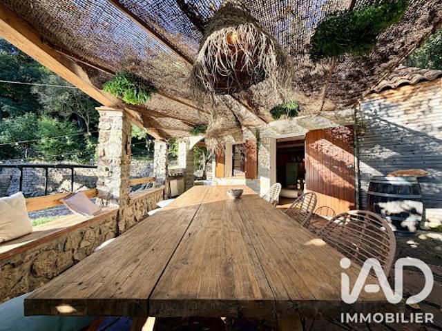Vente Maison 4 pièces 35 m2 Solliès Toucas