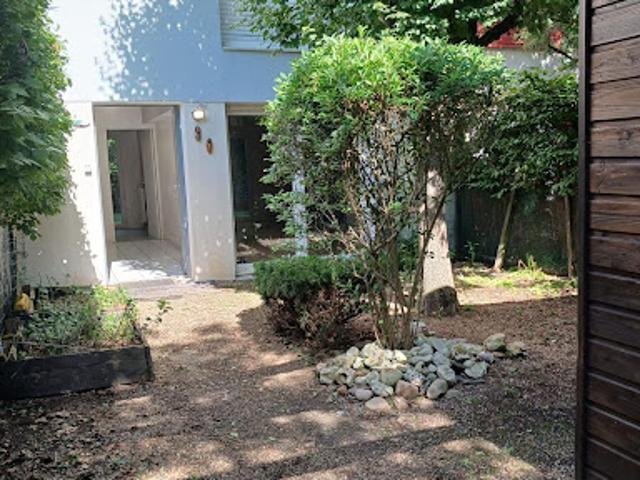 Vente Maison 4 pièces 360 m2 Tours