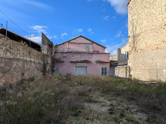 Vente Maison 4 pièces 437 m2 Saint Gilles