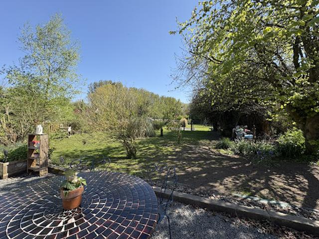 Vente Maison 4 pièces 5395 m2 Arrest
