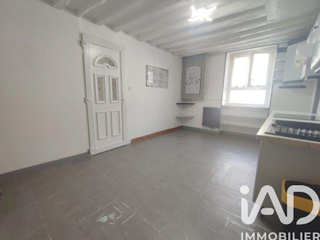 Vente Maison 4 pièces 61 m2 Le Mesnil Aubry