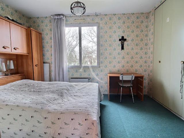Vente Maison 4 pièces 70.36 m2 Le Mesnil Saint Denis