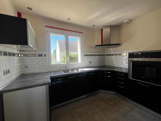 Vente Maison 4 pièces 70.8 m2 Vernouillet