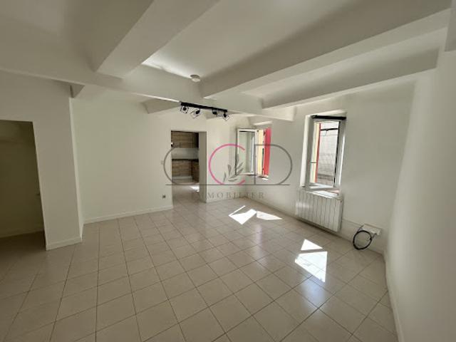 Vente Maison 4 pièces 70 m2 Les milles