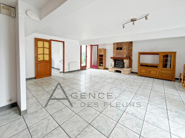 Vente Maison 4 pièces 70 m2 Saint Aubin lès Elbeuf