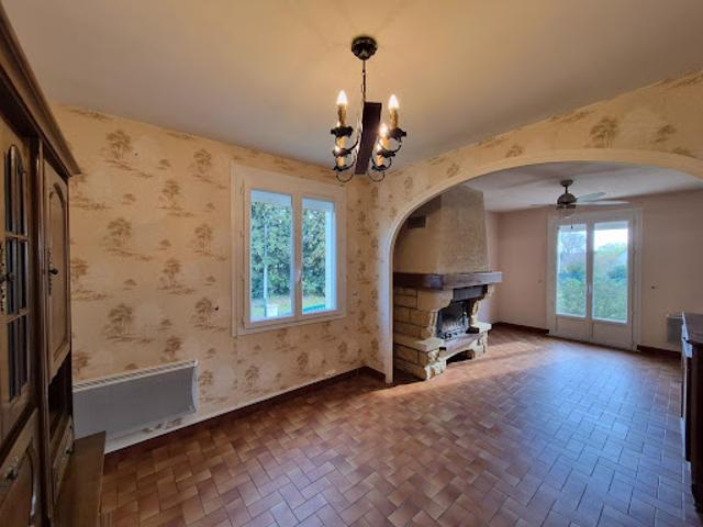 Vente Maison 4 pièces 72 m2 Descartes