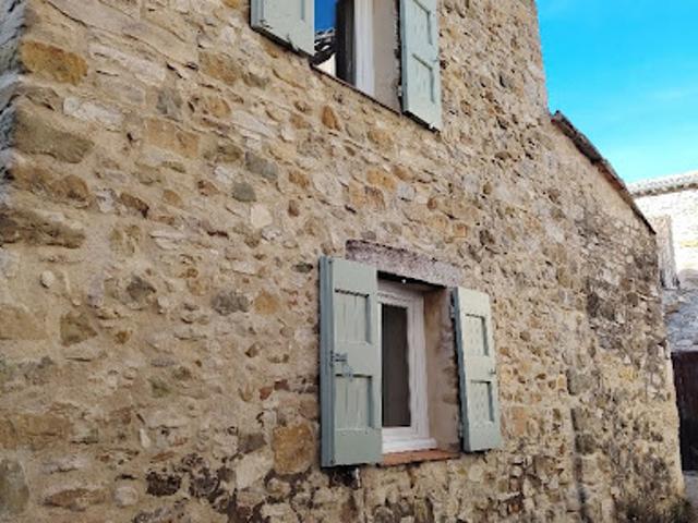 Vente Maison 4 pièces 72 m2 Revest des Brousses