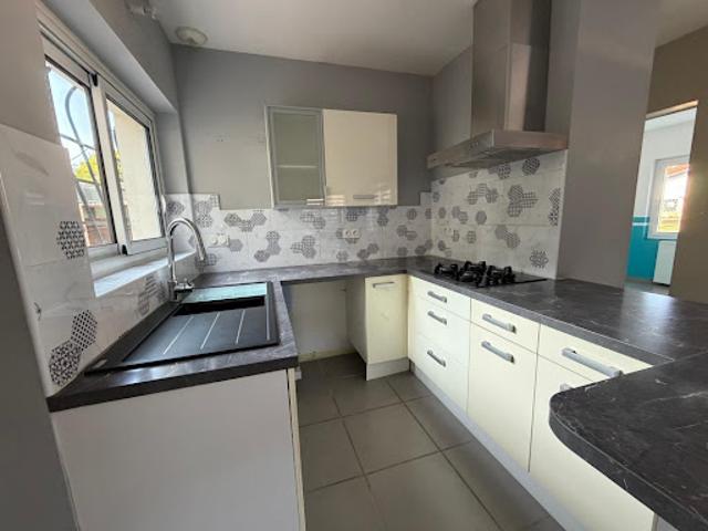 Vente Maison 4 pièces 73 m2 Saint Pierre du Mont