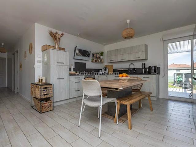 Vente Maison 4 pièces 74.74 m2 Soleymieu